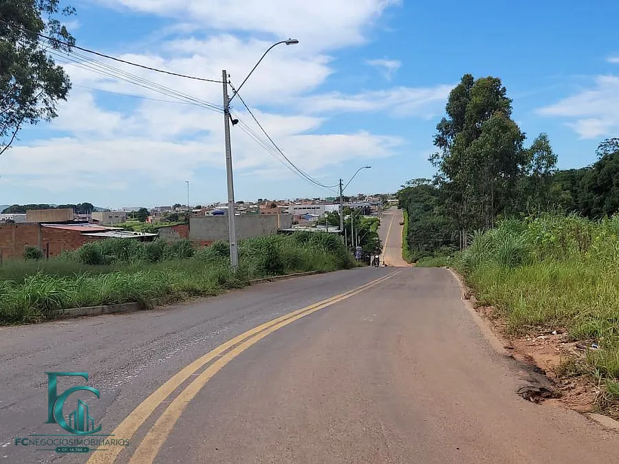 Imagem LOTE COM INFRAESTRUTURA PRONTA PARA VOCÊ CONSTRUIR