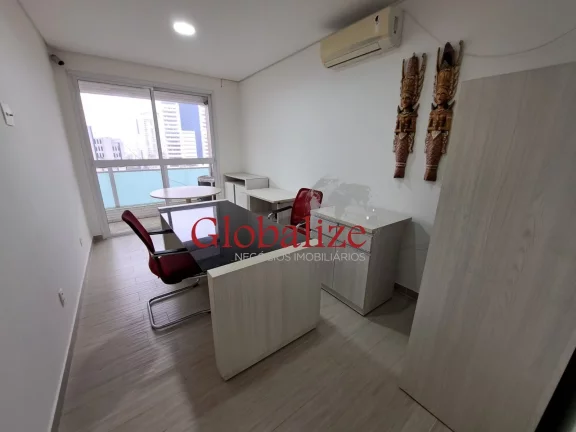 Foto do imóvel Sala comercial à venda com 44m² por R$535.000,00 no Boqueirão em Santos