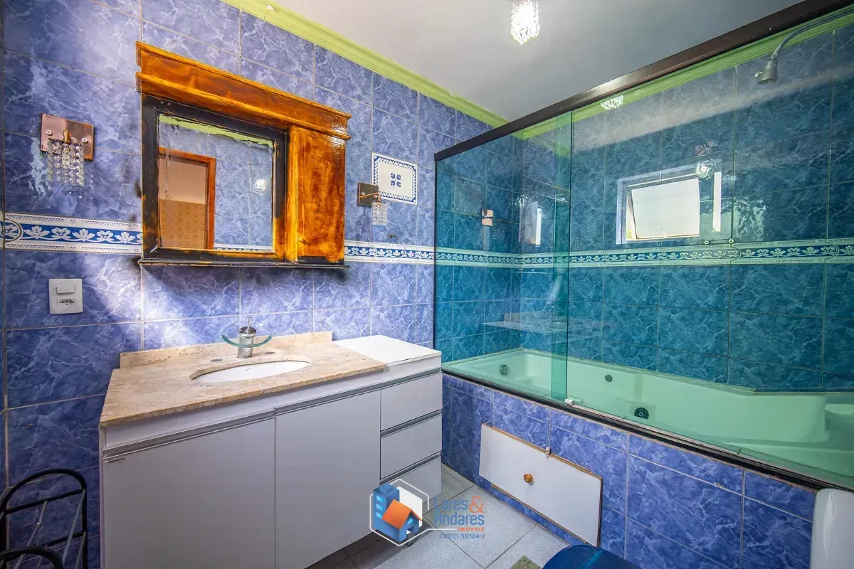 Imagem Sobrado para venda em Sumaré com 4 quartos, sendo 4 suítes, 380m²
