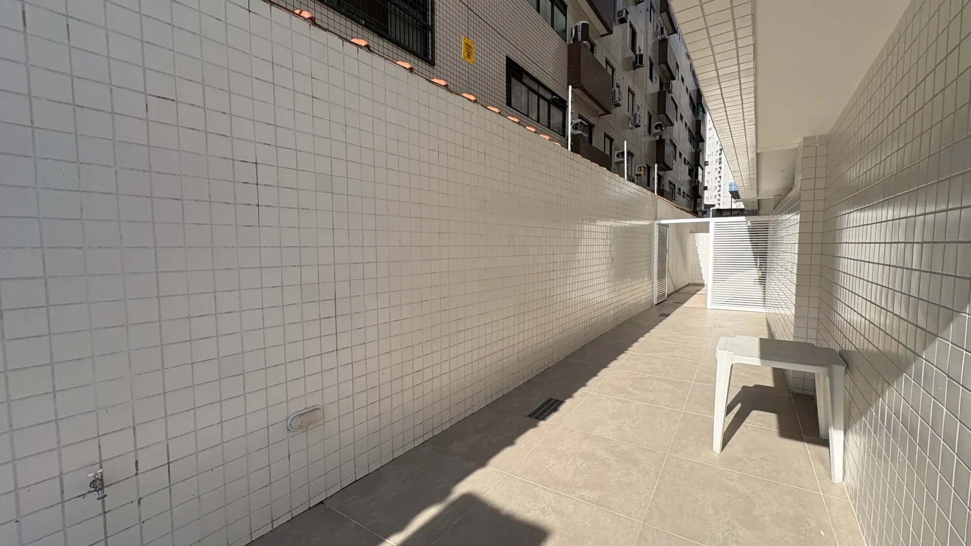 Imagem Apartamento com 2 Quartos à Venda, 70 metros em Macuco - Santos
