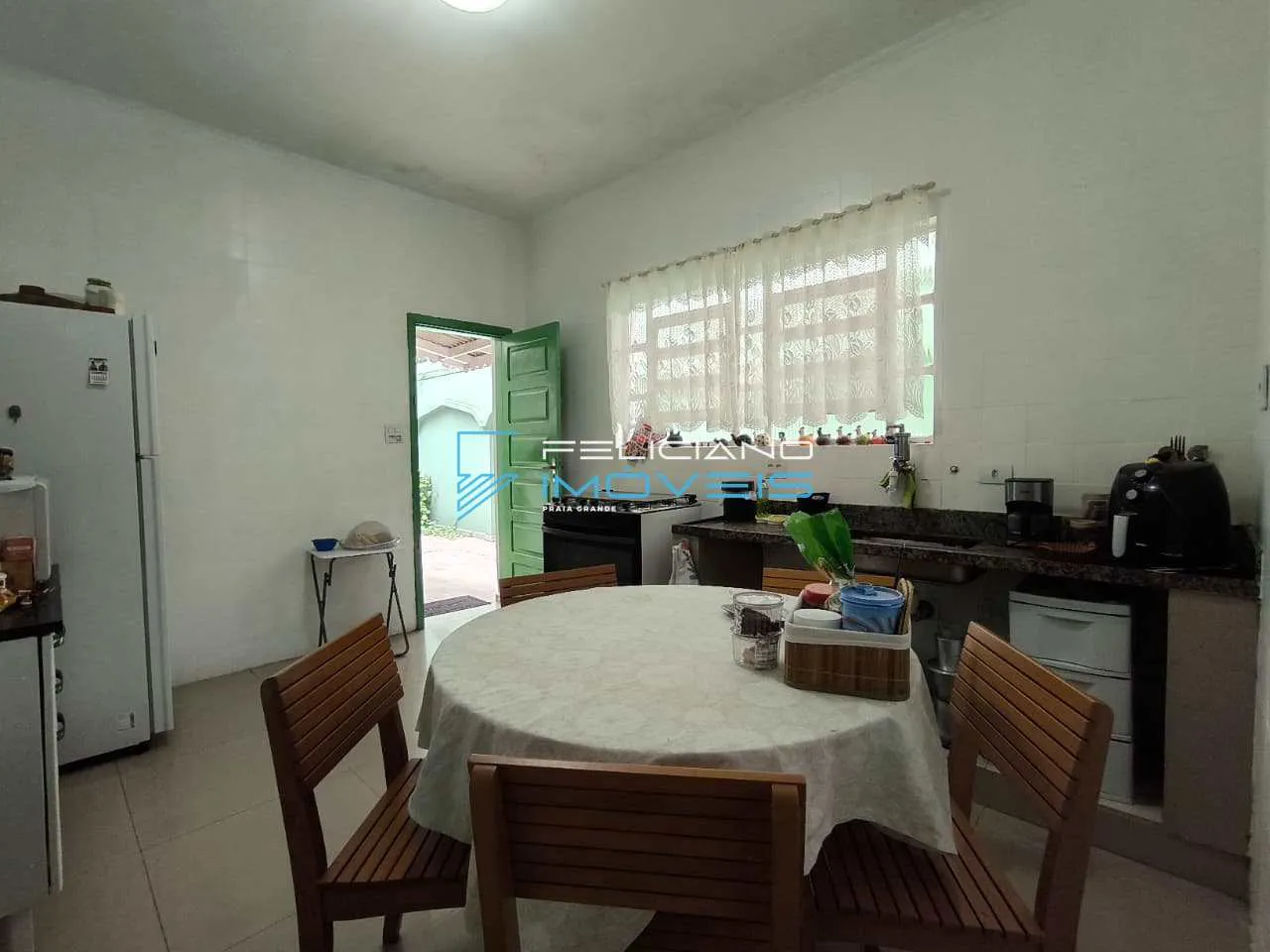 Imagem Sobrado com 3 quartos, Canto do Forte, Praia Grande - R$ 1.06 mi, Cod: 7395