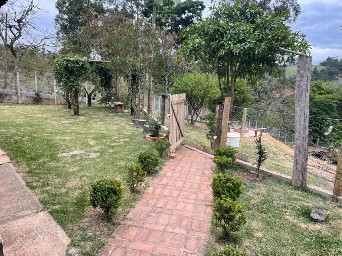 Imagem Linda Chácara à Venda em Pedra Bela/SP - Bairro Córrego Raso