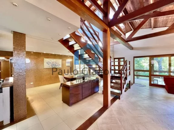 Imagem Linda casa de campo à venda na Fazendinha Granja Viana