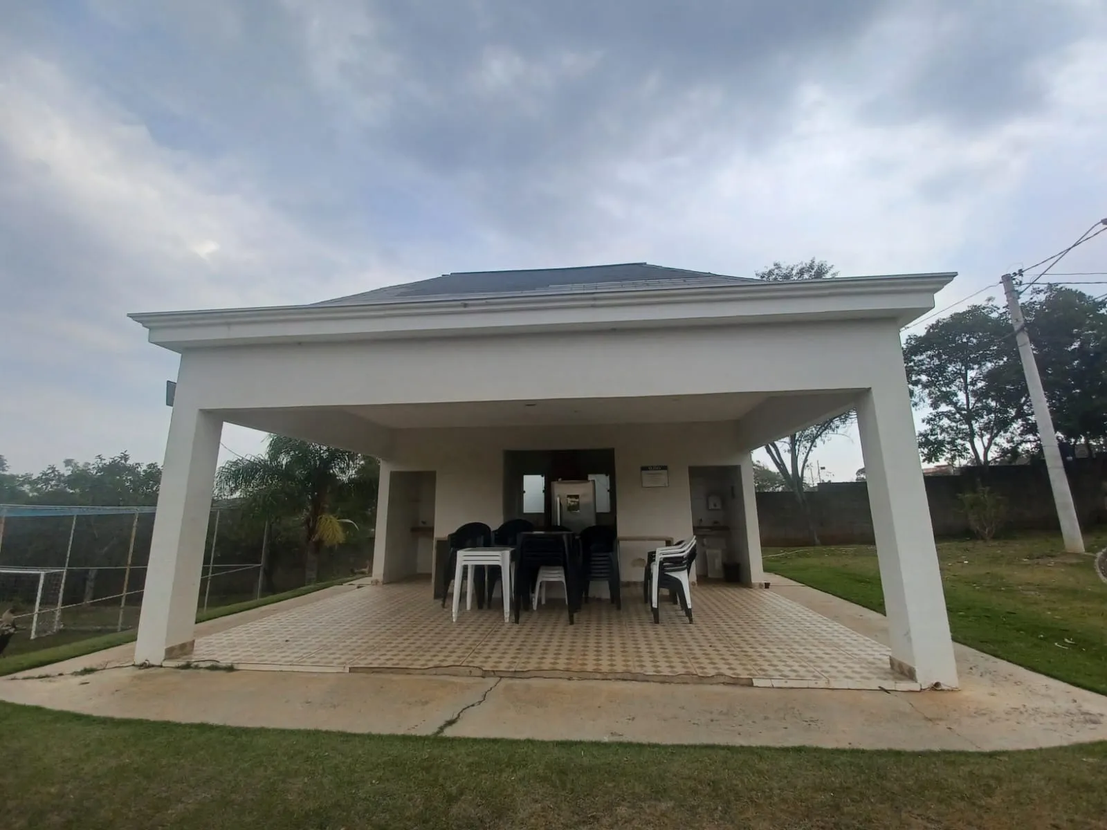 Imagem Terreno de 250m² A Venda, Localizado no RESIDENCIAL LE FRANCE - Aparecidinha, Sorocaba - SP!