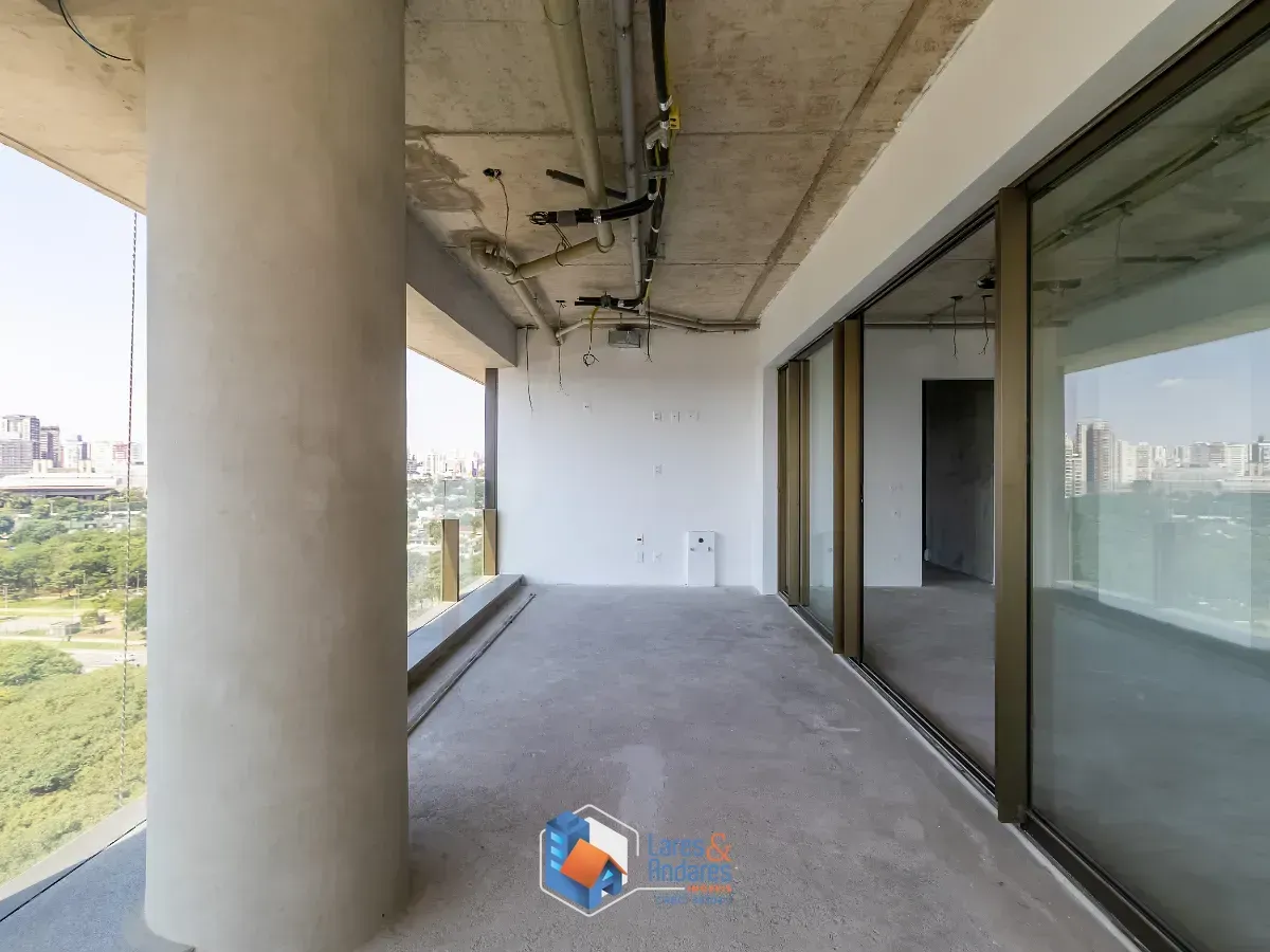 Imagem Apartamento para venda em Moema com 4 quartos, sendo 4 suítes, 298m²