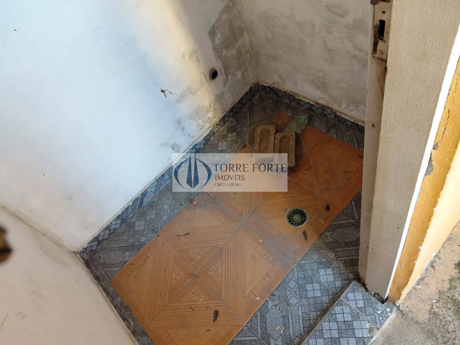 Imagem Casa térrea 130 m² para reforma ou investimento na Chacára Mafalda.