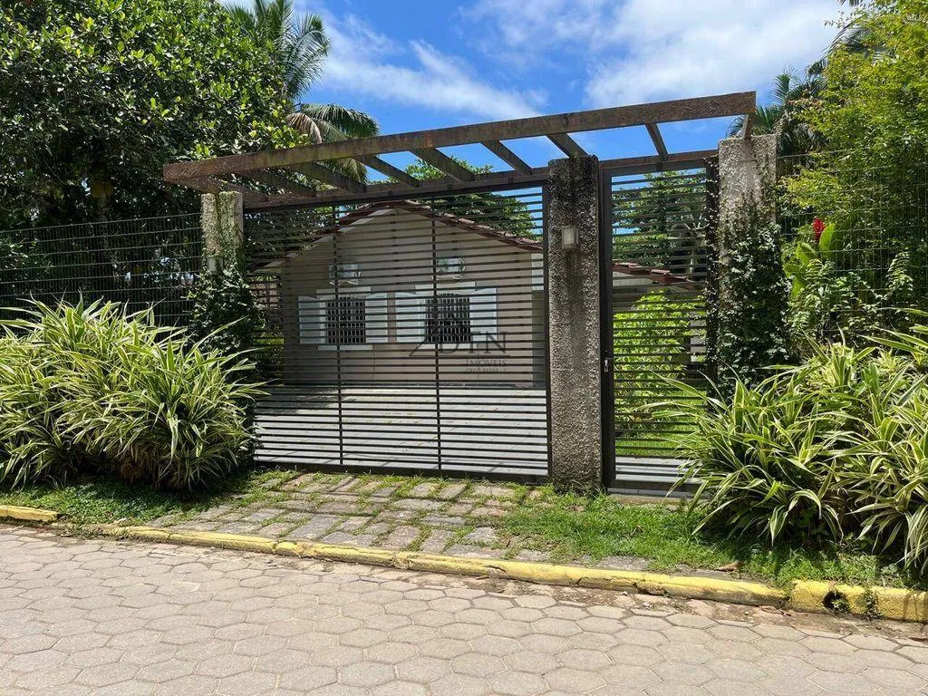 Imagem Casa para Venda em Ubatuba, Praia do Lazaro, 2 dormitórios, 1 suíte, 1 banheiro, 4 vagas