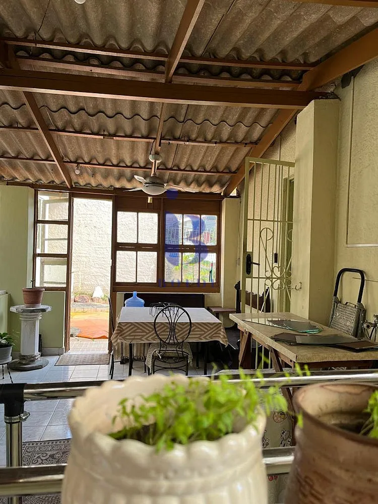 Imagem Casa a Venda no bairro Medianeira - Porto Alegre, RS