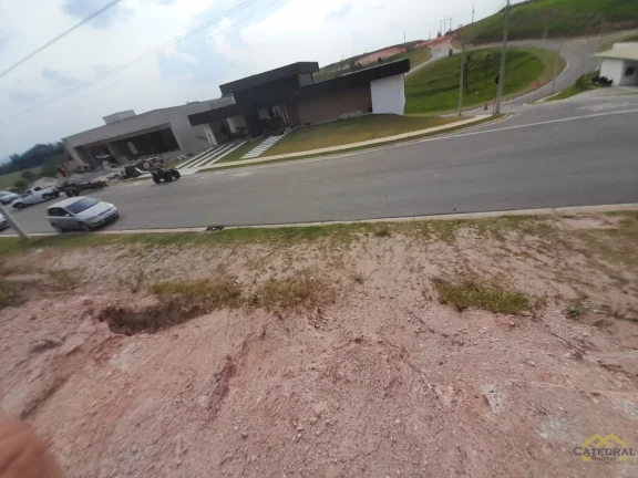 Imagem Terreno com ótima topografia, a venda no condominio Terras de Caxambu