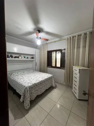 Imagem Sua Nova Casa a 450m da Praia! 2 Suítes e Vaga Coberta