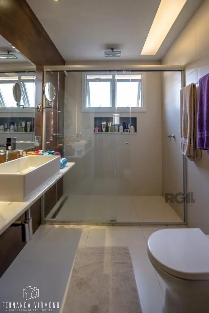 Imagem Apartamento para comprar com 3 suítes no Bairro Moinhos de Vento