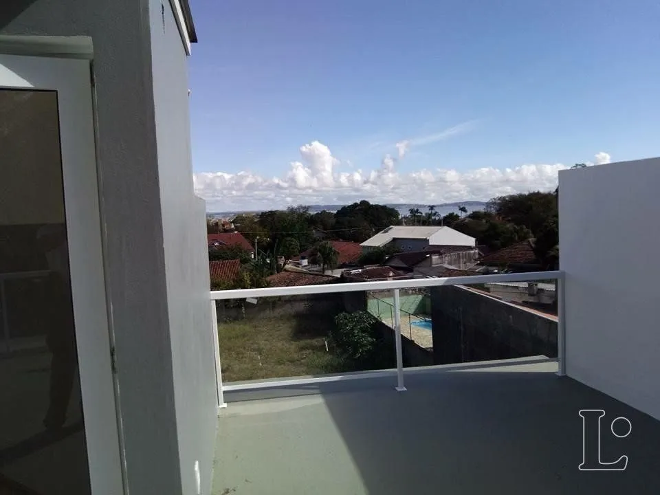 Imagem Casa para Venda - 160m², 3 dormitórios, sendo 1 suites, Guarujá
