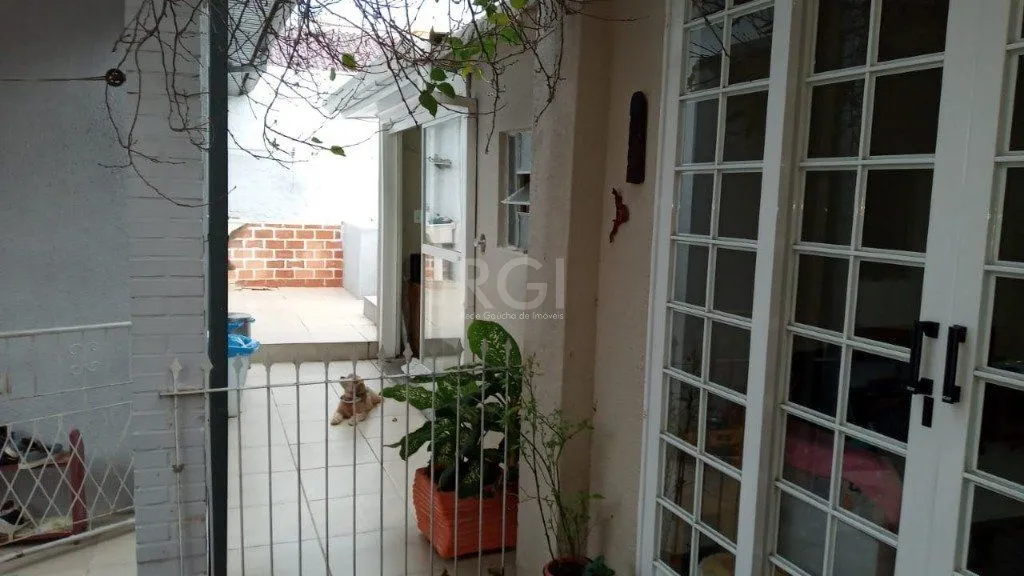 Imagem Casa para Venda - 174m², 3 dormitórios, sendo 1 suites, 3 vagas - Jardim Sabará