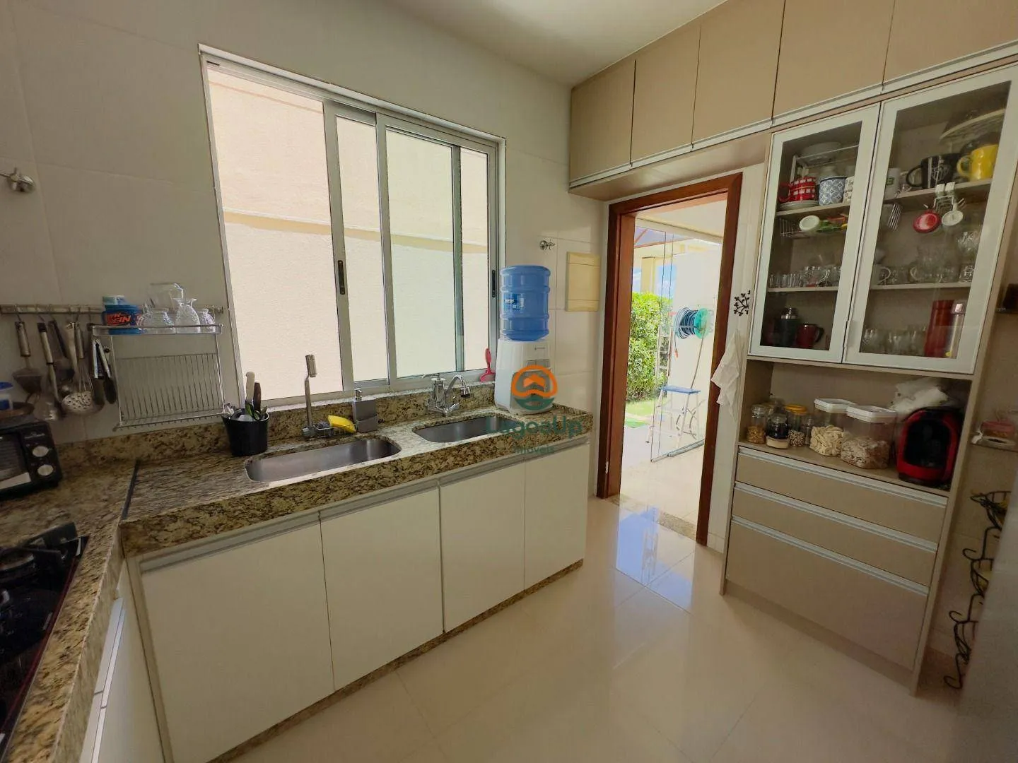 Imagem Casa com 3 dormitórios à venda, 155 m² por R$ 950.000,00 - Condomínio Quintas do Altíssimo - Lagoa Santa/MG