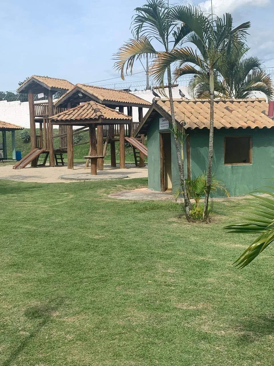 Imagem Sobrado para venda, Loteamento Residencial Porto Seguro, Tremembé, SP