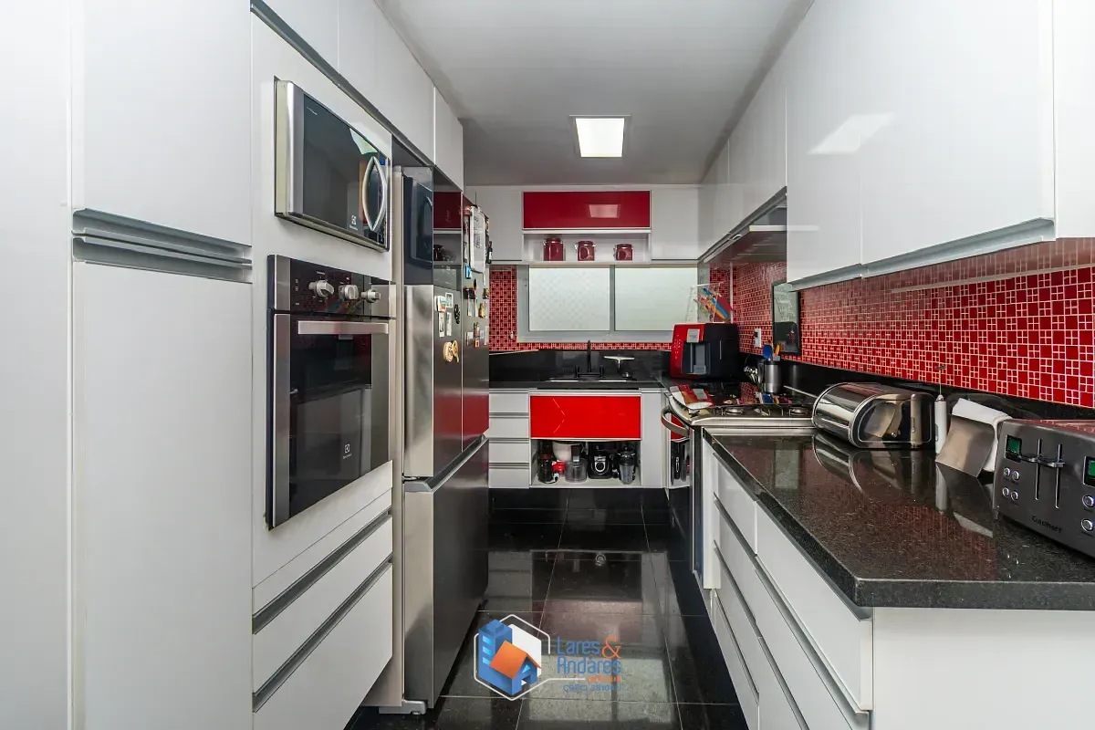 Imagem Cobertura para venda em Chácara Califórnia com 2 quartos, sendo 2 suítes, 171m²