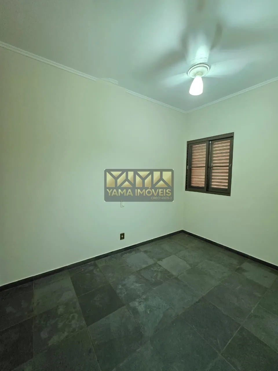 Imagem Edifício Shalom - Apartamento à venda no Jardim Irajá - Edifício Shalom | Ribeirão Preto - SP