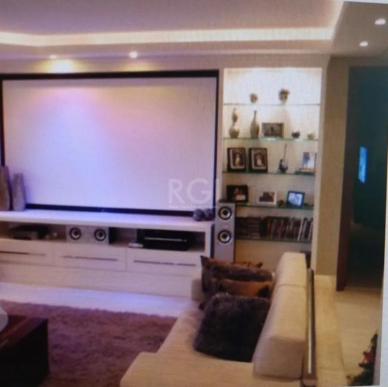 Imagem EXCELENTE APARTAMENTO À VENDA - CONFORTO, ESPAÇO E LOCALIZAÇÃO PRIVILEGIADA!