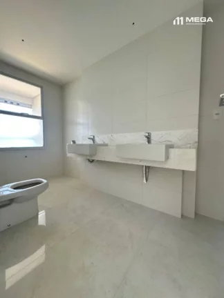 Imagem Luxuoso apartamento frente mar na Praia de Itapoa