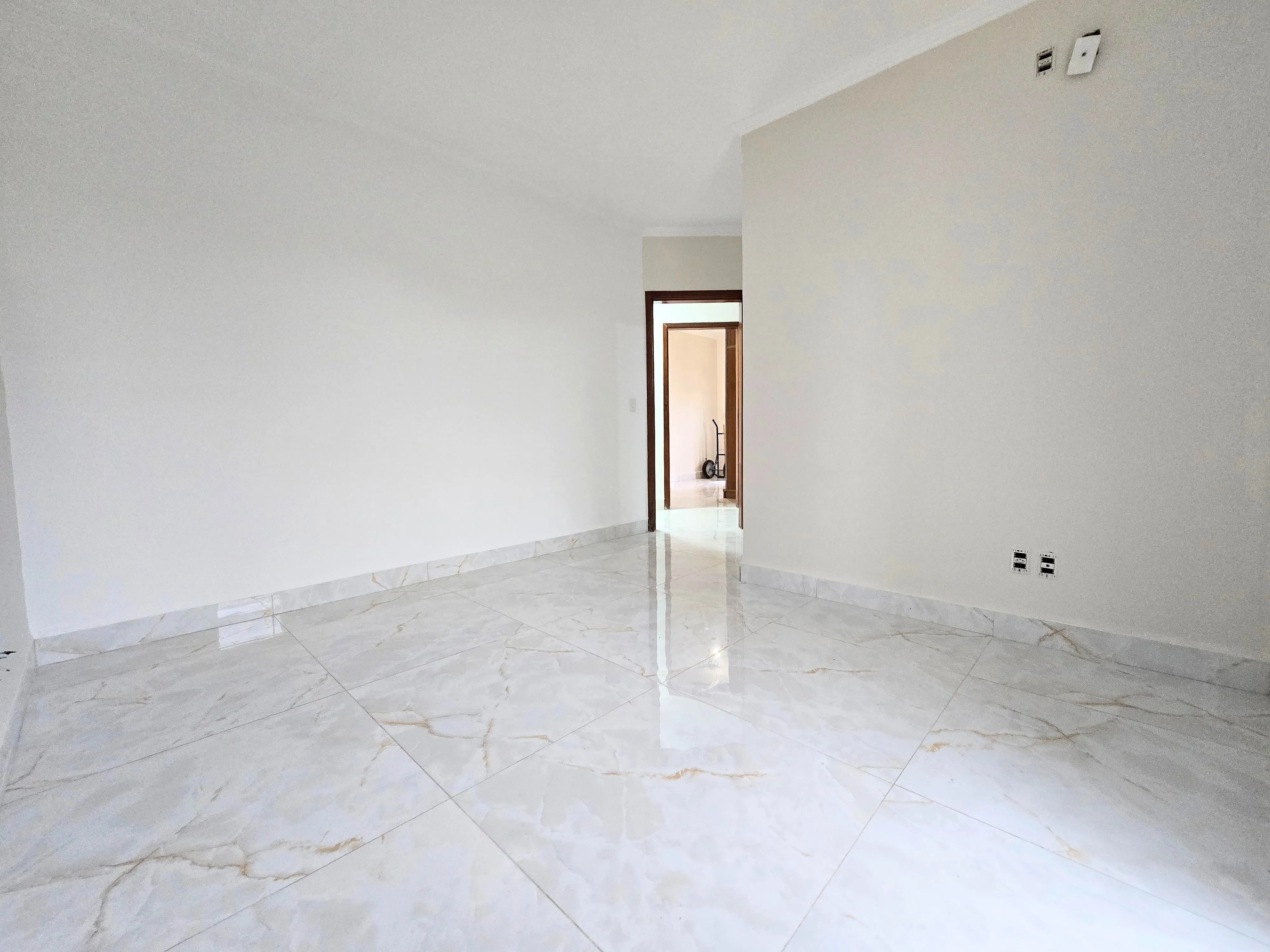 Imagem Apartamento no Condomínio Alto da Colina em Sorocaba | 133 m², 3 dormitórios, varanda gourmet e 2 vagas cobertas