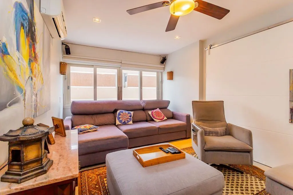 Imagem Apartamento 3 dorms à venda Rua Vinte e Quatro de Outubro, Moinhos de Vento