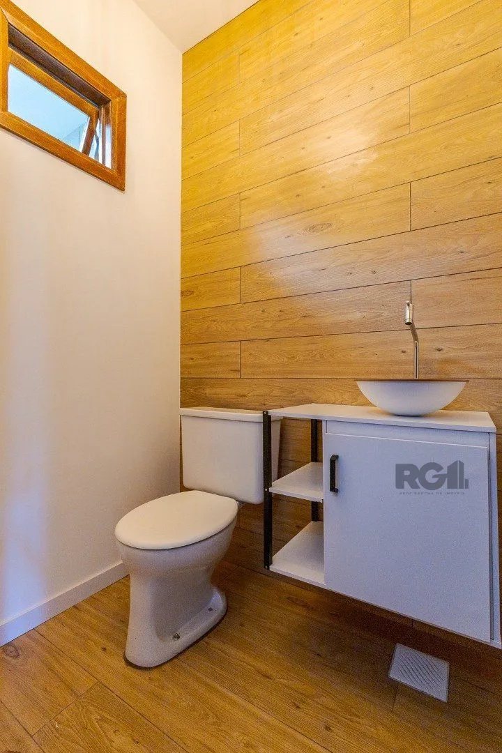 Imagem Casa 103m² - 3 dormitórios, 1 suíte, piscina, 2 vagas no bairro Hípica