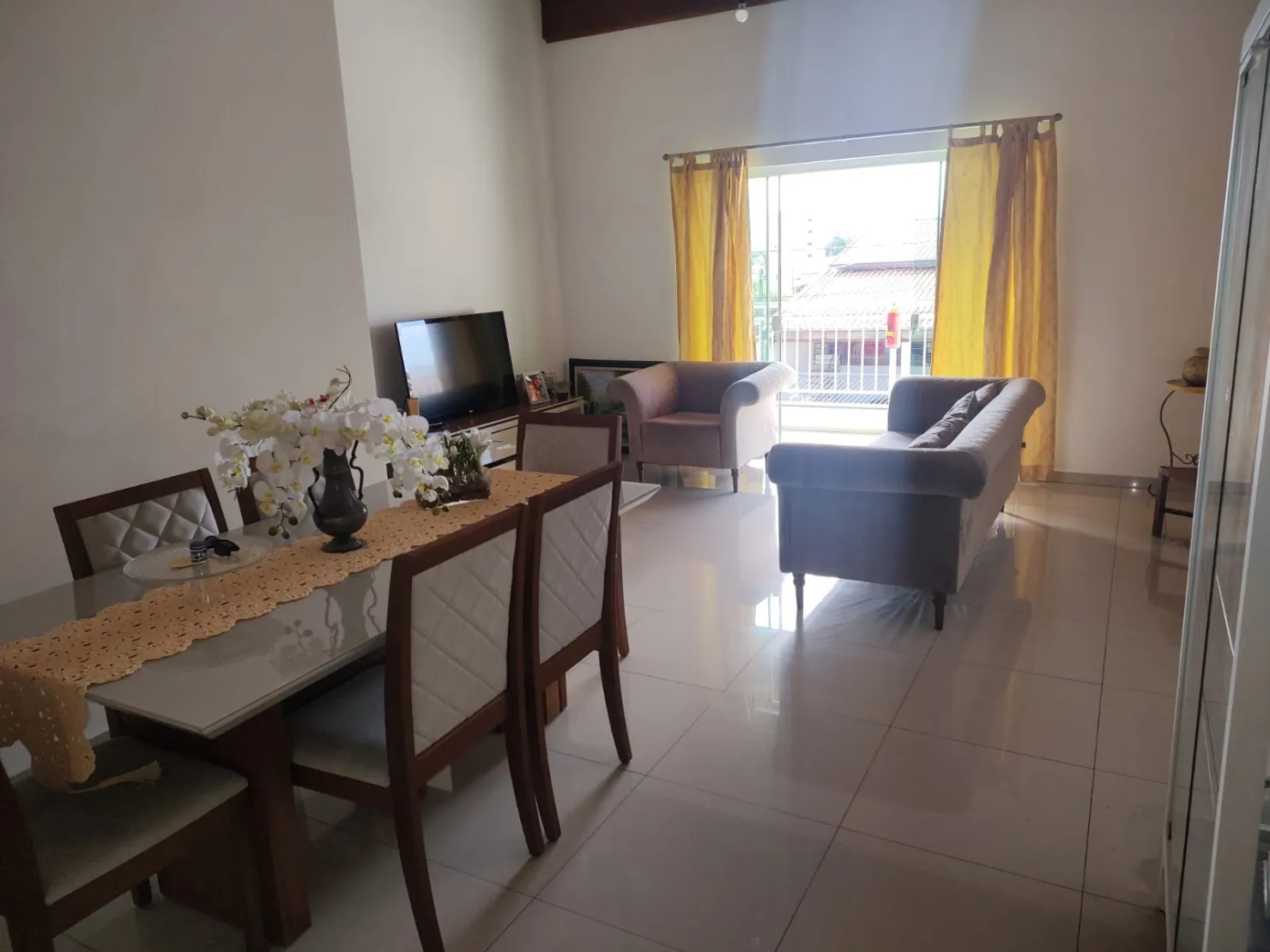 Imagem Casa à venda 3 Quartos, 1 Suite, 2 Vagas, 215M², Chácara do Visconde, Taubaté - SP