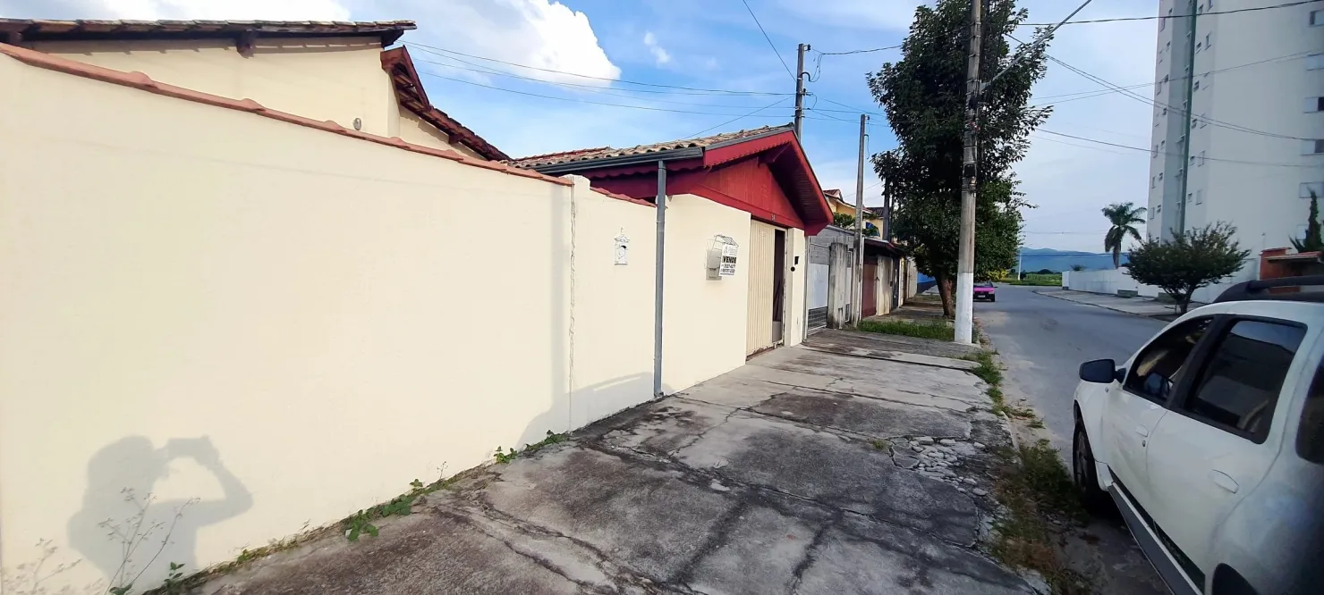 Imagem Casa à venda 3 Quartos, 1 Suite, 2 Vagas, 264M², Mantiqueira, Pindamonhangaba - SP
