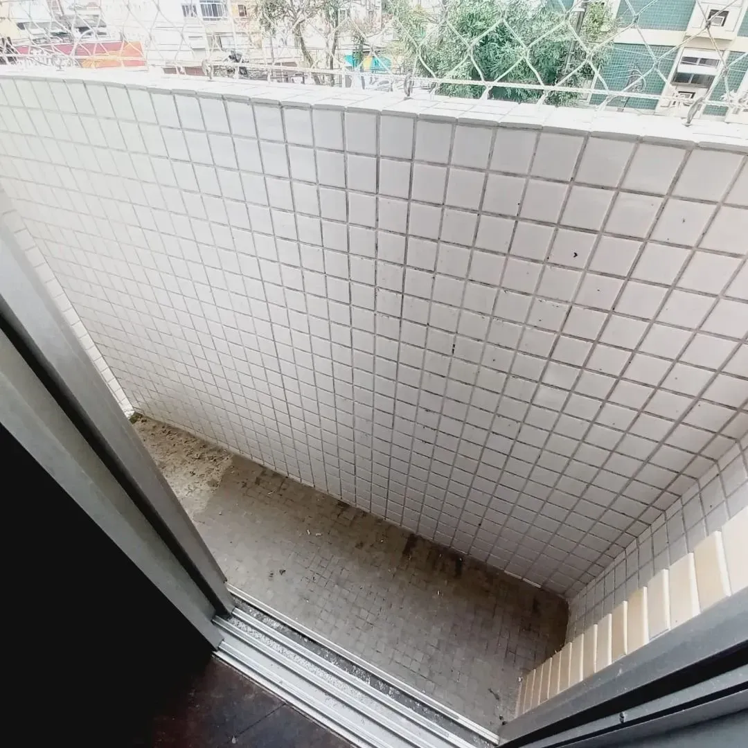 Imagem Apartamento com 2 Quartos à Venda ou Locação, 83 m² em José Menino - Santos
