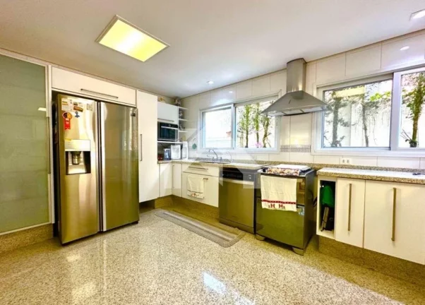 Imagem Casa de Condomínio em Residencial Tambore - Barueri