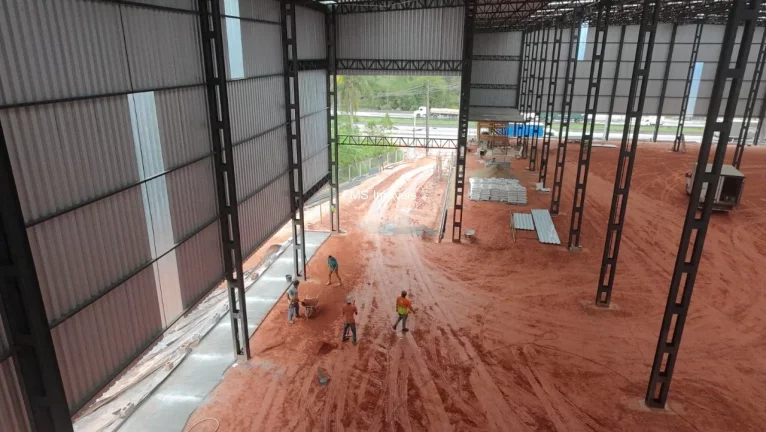 Imagem Galpão com 3620m² em Itapecerica de Serra - SP