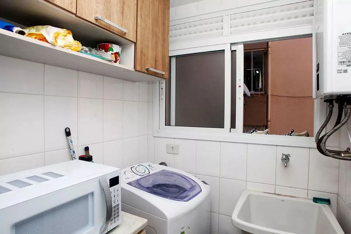 Imagem Apartamento com 2 dormitórios com 58.35m² no bairro Bom Fim
