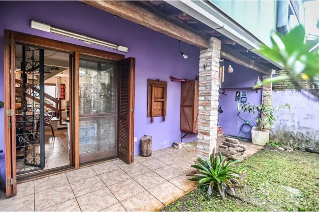 Imagem Casa para venda no bairro Serraria em Porto Alegre