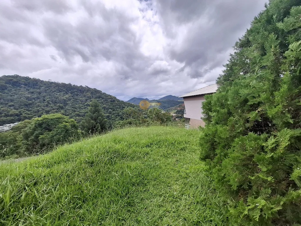 Imagem Terreno em Condomínio para Venda em Teresópolis / RJ no bairro Albuquerque