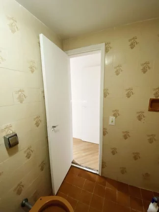 Imagem Imperdível! Apartamento na Vila Pompéia, São Paulo-SP: 3 quartos, 1 suíte, 2 vagas, 83m² - Venda ou Locação