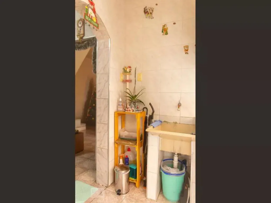 Imagem Casa à venda em São Paulo-SP, Jardim Marajoara: 2 quartos, 1 banheiro, 1 vaga de garagem, 158m² de área.