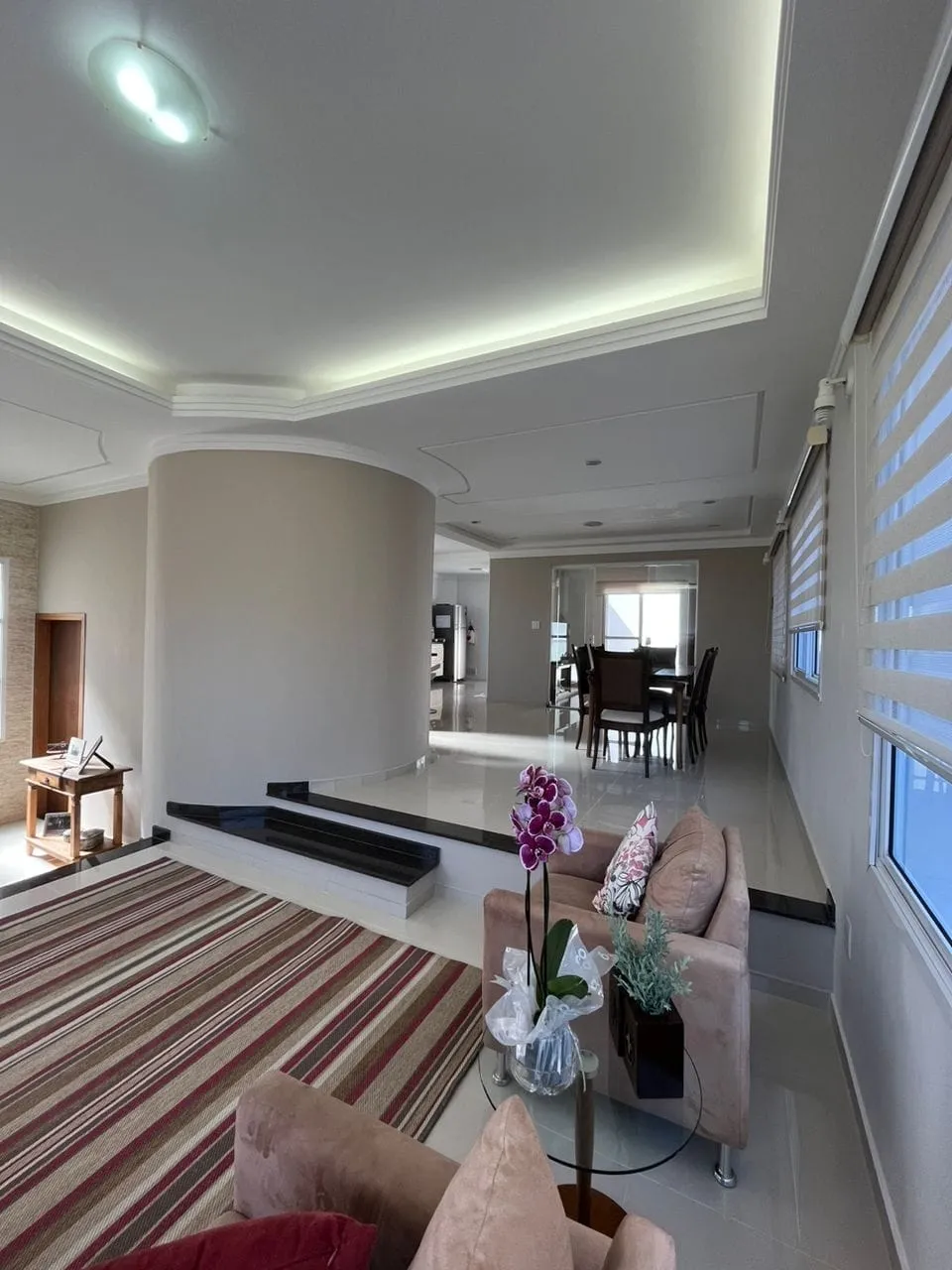 Foto do imóvel Casa à venda 4 Quartos, 1 Suite, 4 Vagas, 256M², Urbanova, São José dos Campos - SP | Altos da Serra IV