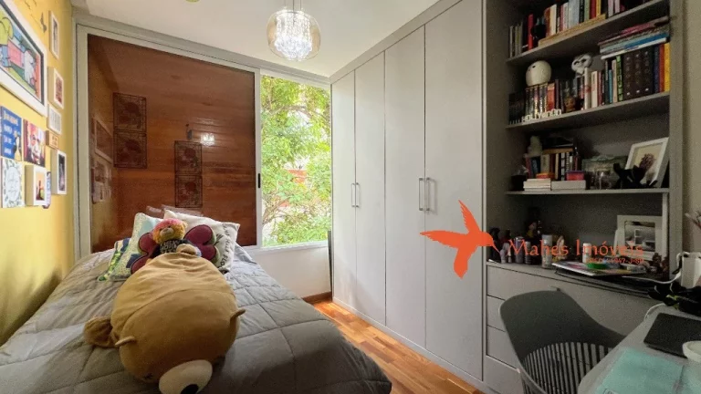 Imagem Casa em Condomínio na Vila Romana - 3 quartos, 1 suíte, 2 salas, 4 banheiros, 2 vagas - São Paulo-SP