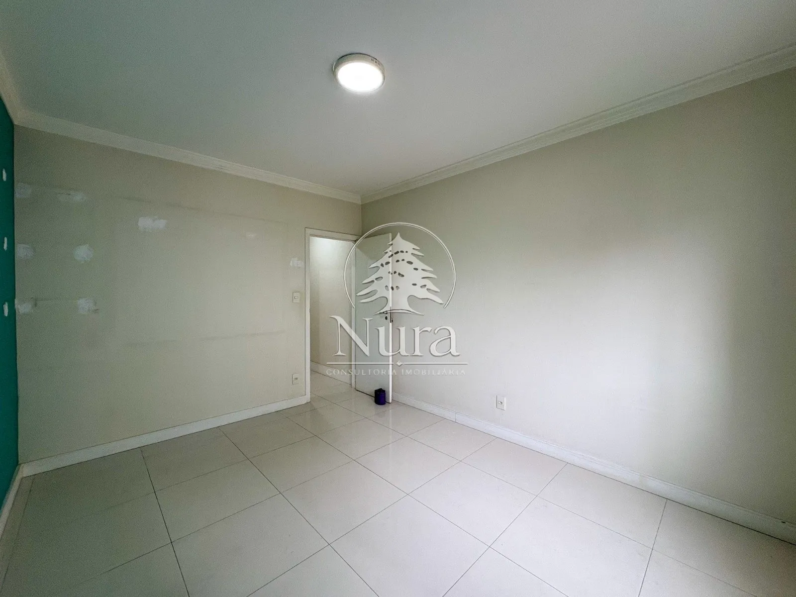Imagem Apartamento de 3 quartos, 124m² no bairro Ponta da Praia, em Santos