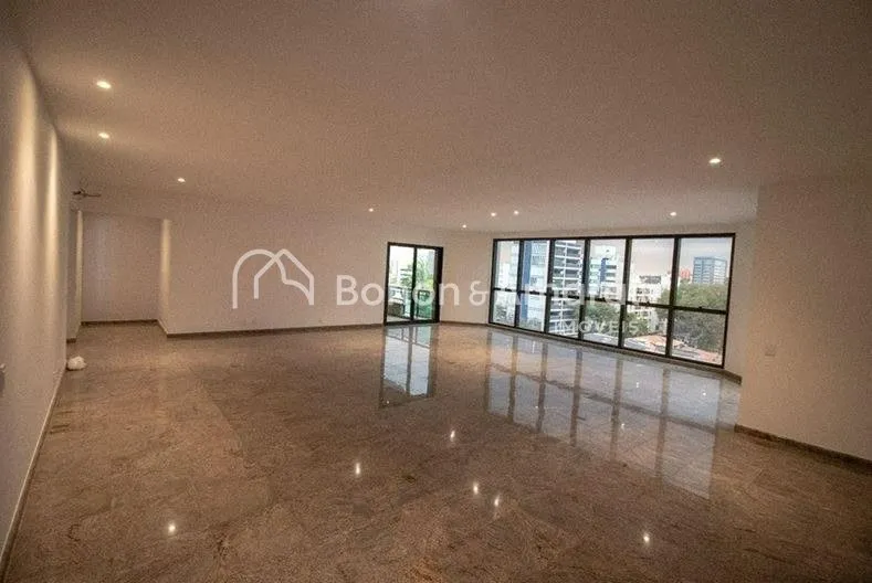 Foto do imóvel Apartamento à venda com 04 suítes, salas integradas, 03 vagas, 568 m² no Cambuí. em Rua Maria Monteiro, 647 - Cambuí, Campinas - SP