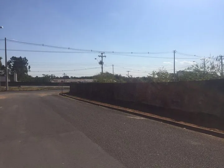 Imagem Galpão à Venda, 600 m² em Parque Industrial - Araçatuba
