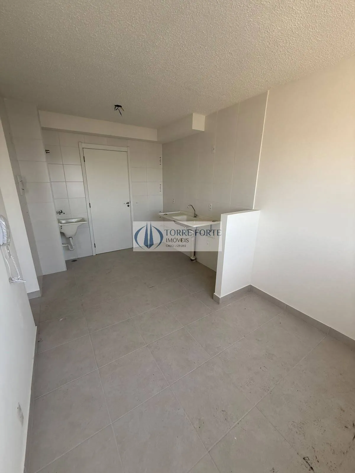 Imagem Apartamento com 2 dormitorios sem vaga na Vila Ema.