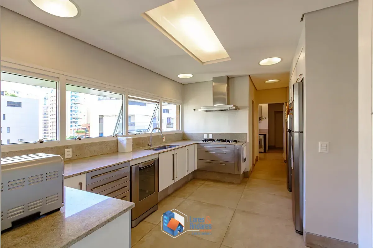 Imagem Apartamento para venda em Itaim Bibi com 3 quartos, sendo 3 suítes, 453m²