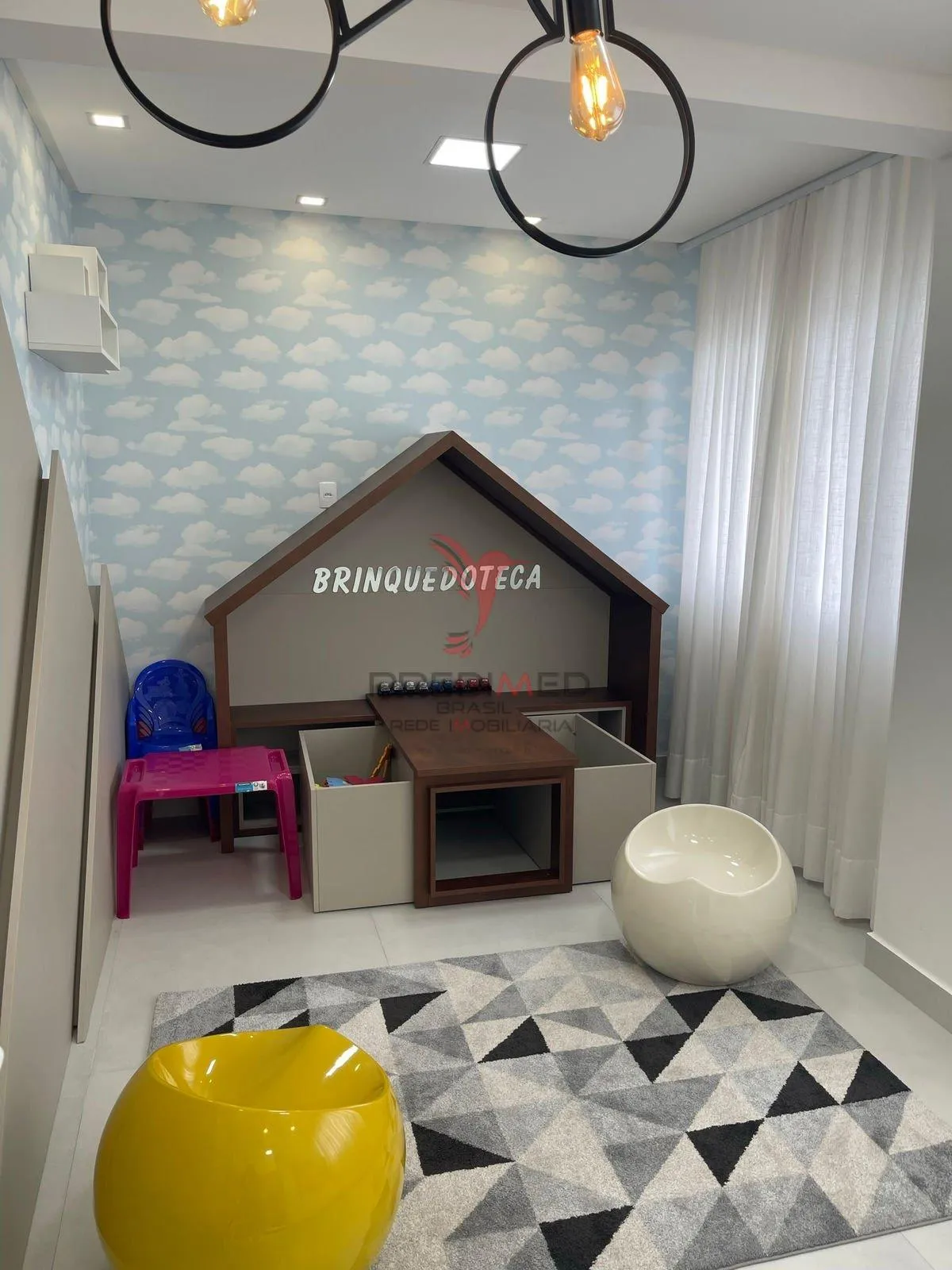 Imagem Apartamento mobiliado pronto para você morar com a família
