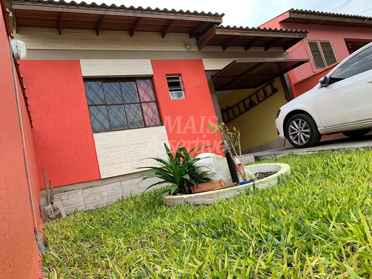 Foto do imóvel Casa a venda no bairro Jardim Algarve em Alvorada/RS - 2 dormitórios