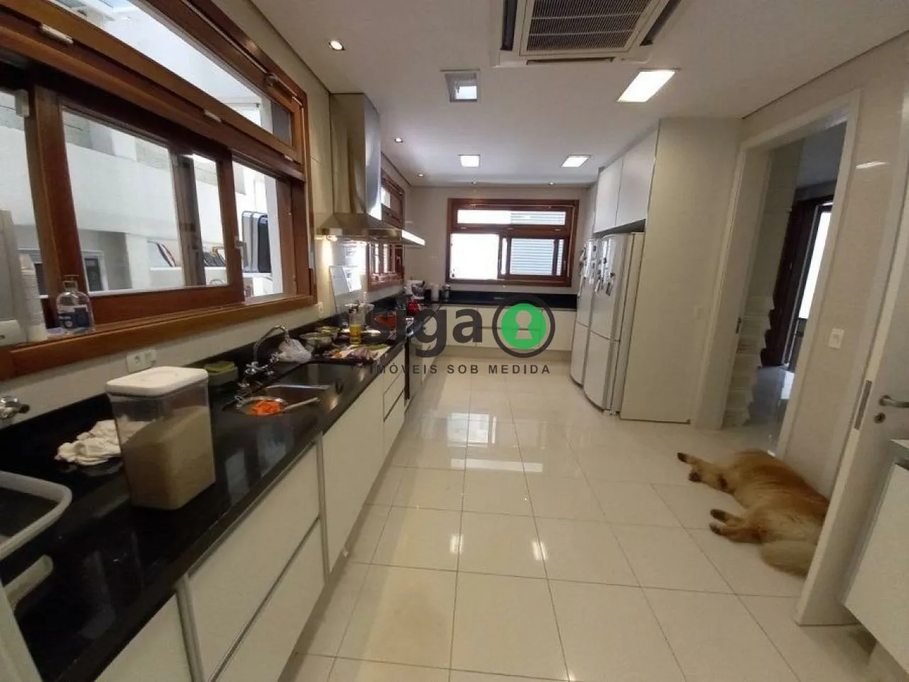 Imagem Casa em Condomínio a venda na Cidade Jardim com 4 quartos