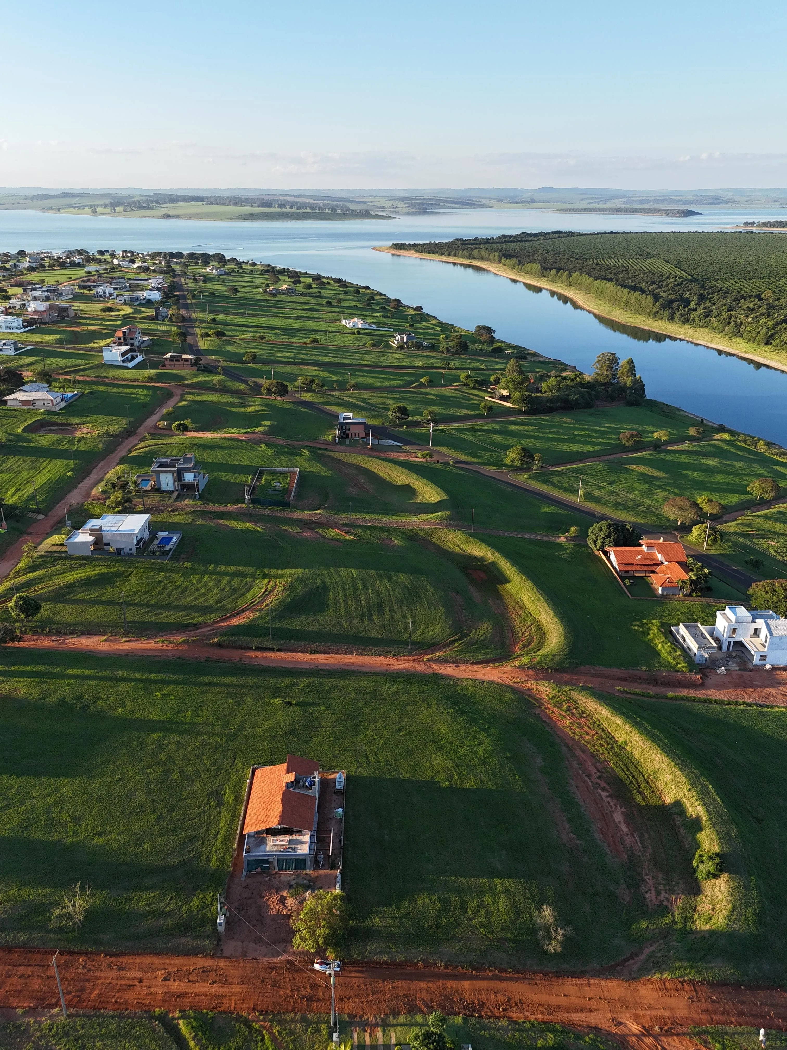 Imagem Lotes Exclusivos à Beira da Represa Jurumirim - Riviera de Santa Cristina XIII