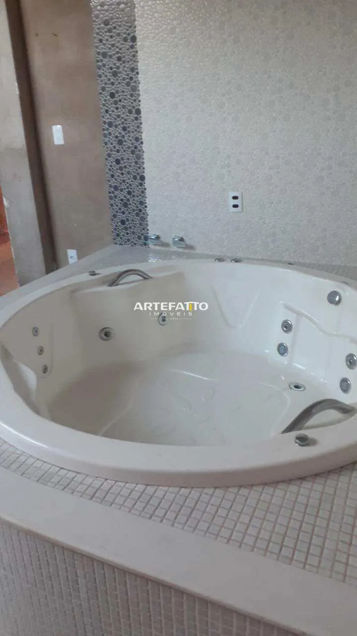 Imagem Casa à venda em Pedregulho, Centro, com 5 quartos, 200m2
