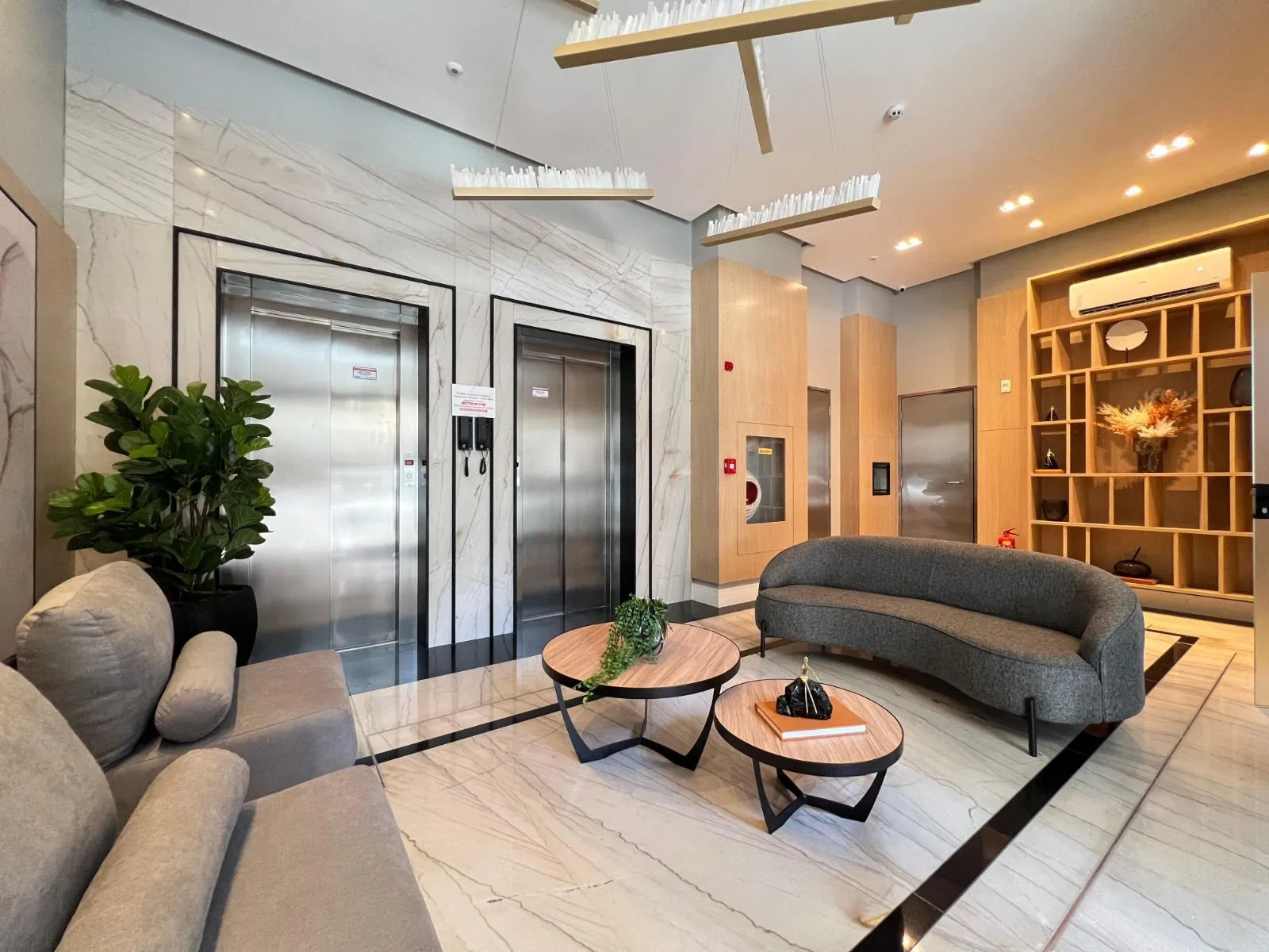 Imagem Apartamento com vista para o mar à venda com 207m2 por R$ 4.000.000,00