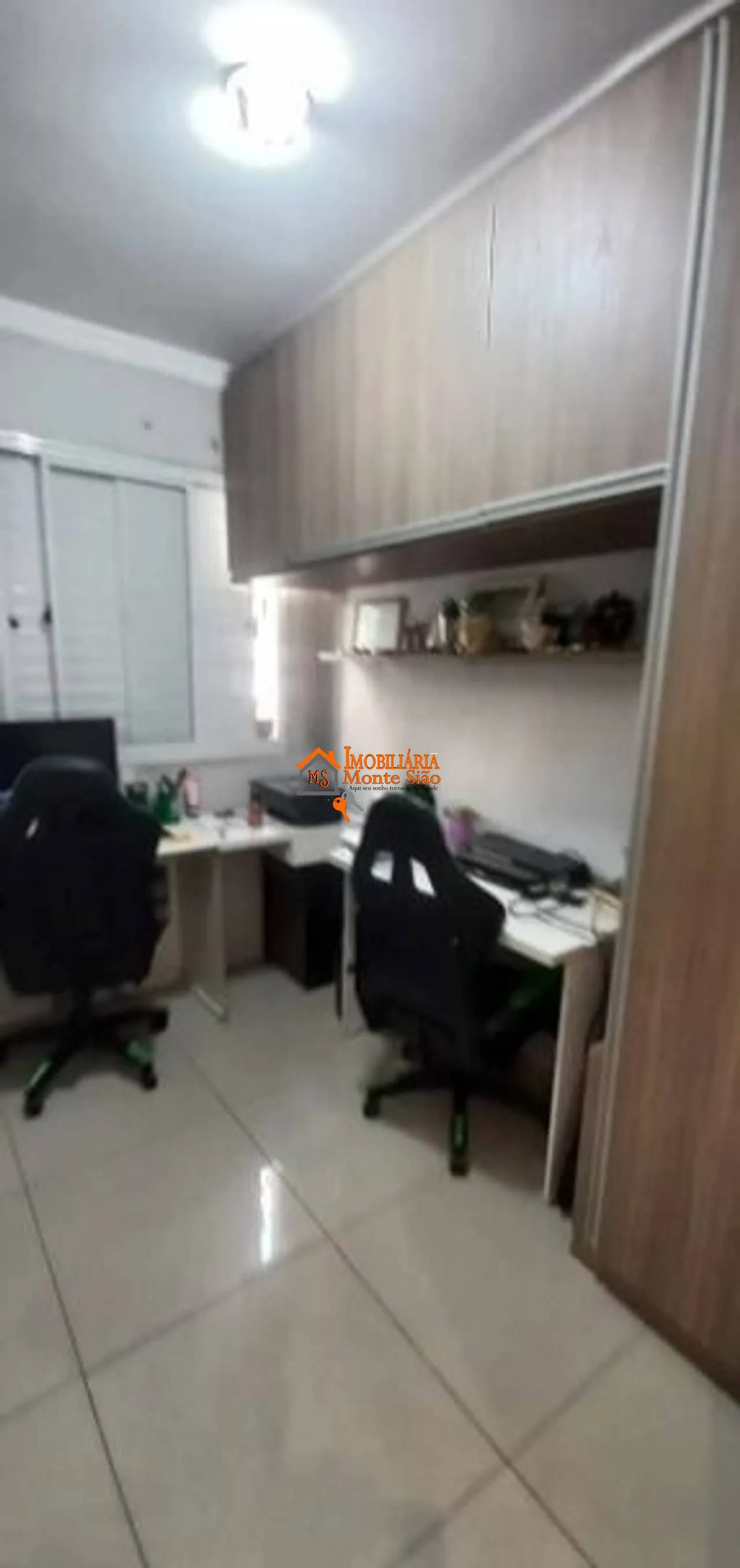 Imagem Apartamento com 3 dormitórios à venda, 56 m² por R$ 395.000,00 - Cocaia - Guarulhos/SP